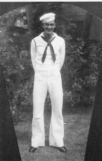 Photo of retired U.S. Navy Cmdr. Don Long