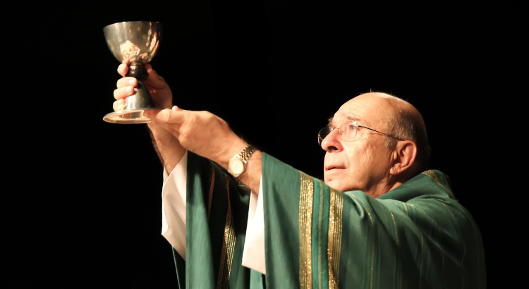 Photo of Bishop Armando X. Ochoa