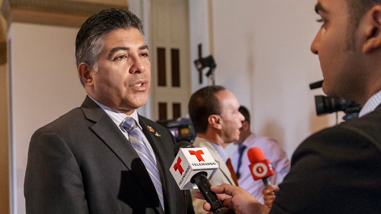 Photo of Rep. Tony Cardenas