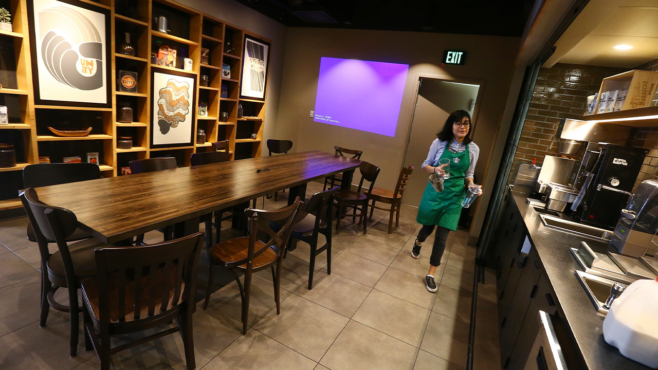 Photo of Belith Ariza, a barista trainer at Starbucks