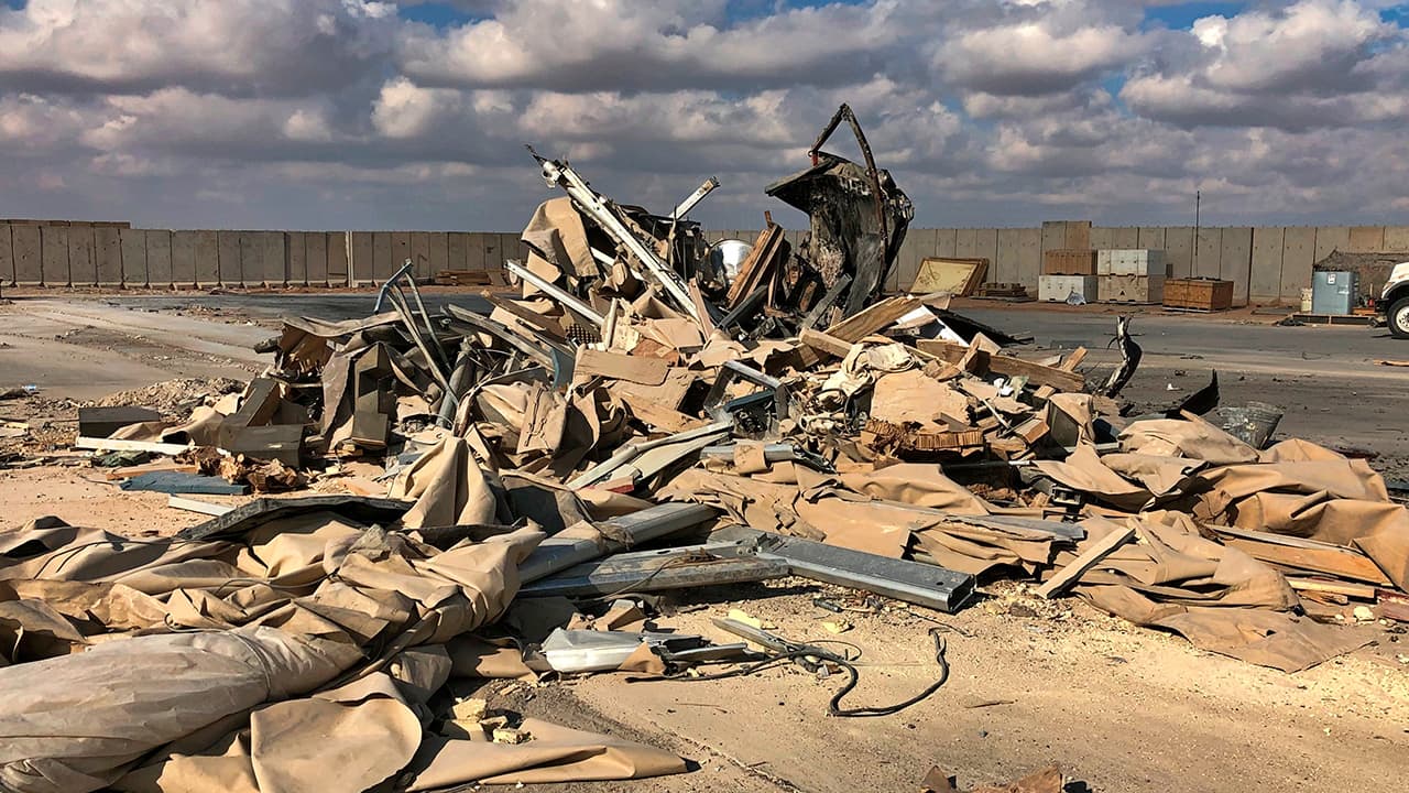 Photo of rubble and debris in Iraq