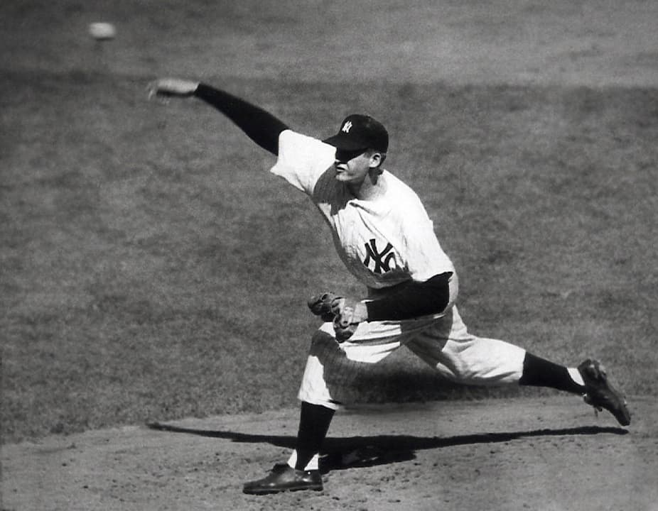 Photo of Don Larsen pitching in 1956