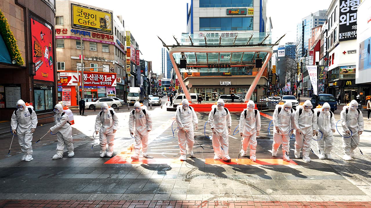Photo of South Korean army soldiers wearing protective suits