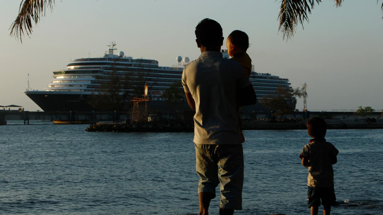 Photo of the Westerdam cruise ship docked in Camodia