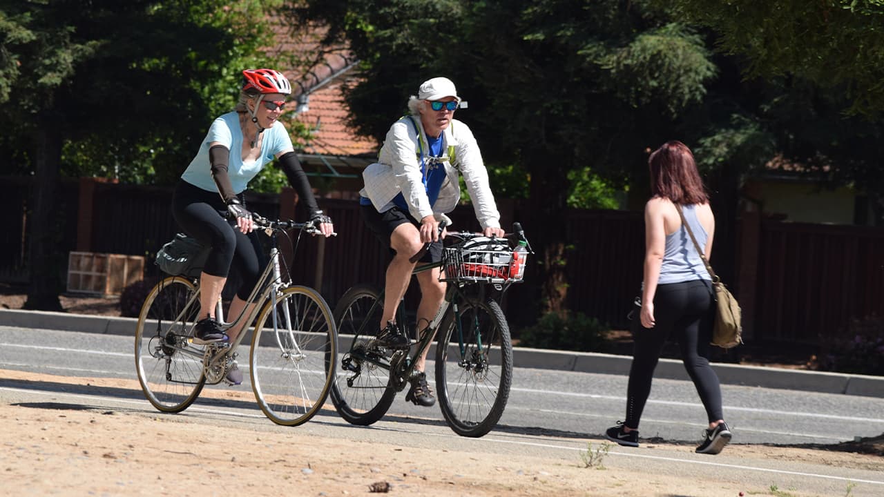 Photo of cyclists out for a ride during the COVID-19 lockdown