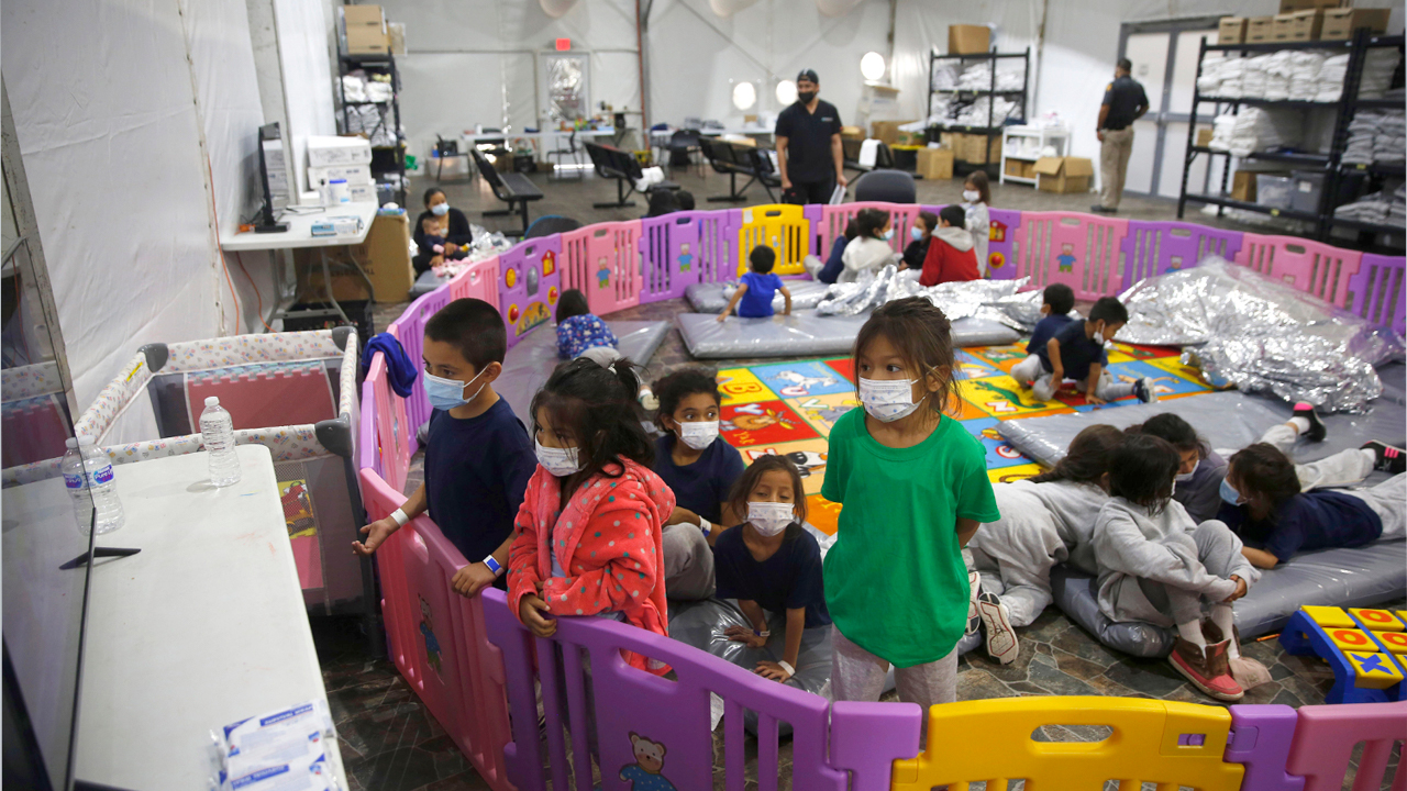 Homeland Security in Talks to Use Fresno Convention Center for Migrant Children Homeland Security in Talks to Use Fresno Convention Center for Migrant Children